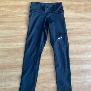 Nike Cropped Workout Pants